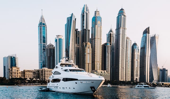 The Cheapest Luxury Yacht Rental Options